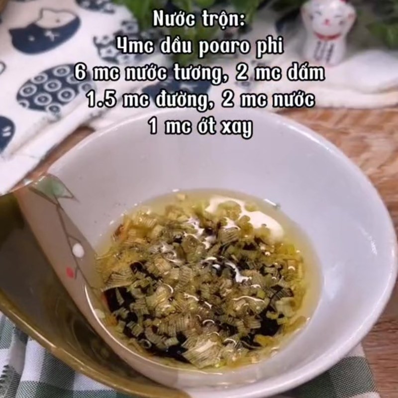Step 3 Making noodle dressing for vegetarian mixed noodles (Recipe shared from Tiktok Vegetarian Kitchen XANH)
