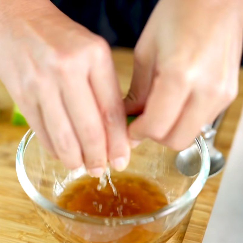 Step 3 Make the salad dressing for Thai-style beef salad