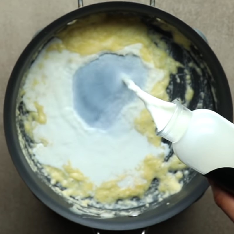 Step 4 Make the creamy part Creamy broccoli soup