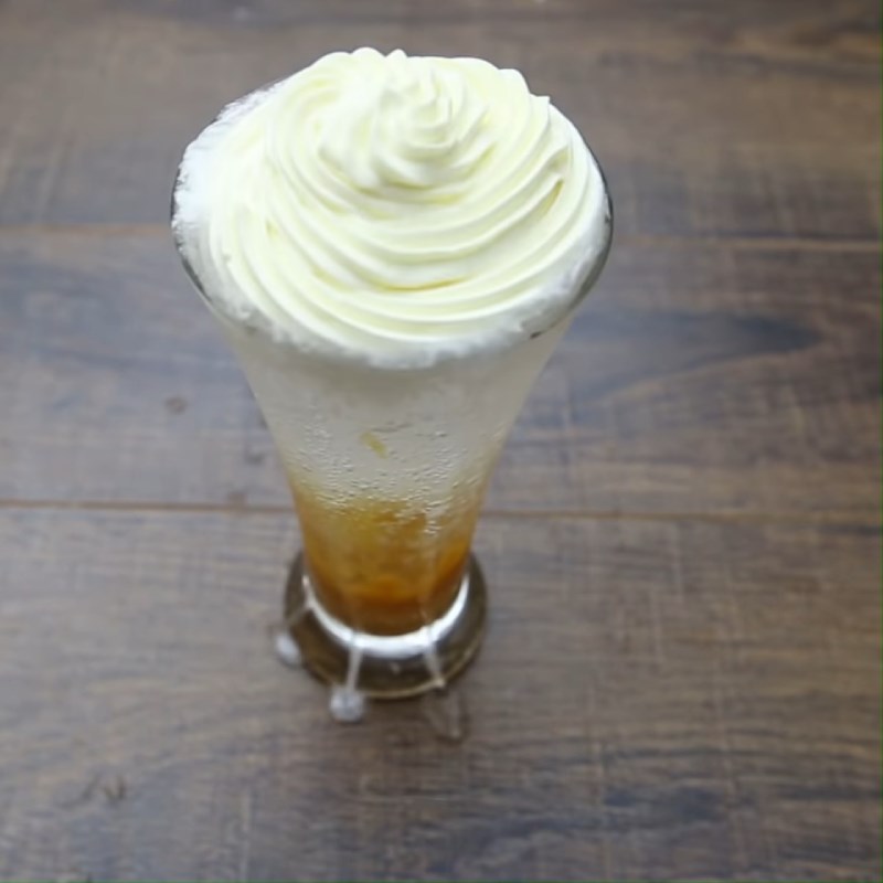 Step 3 Making soda Caramel peach soda