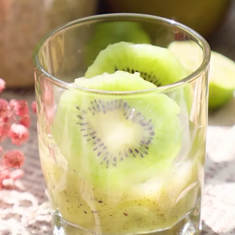 Step 3 Make the kiwi soda for blended kiwi soda