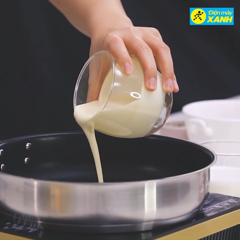 Step 9 Making the Cream Sauce for Crispy Chicken Pasta