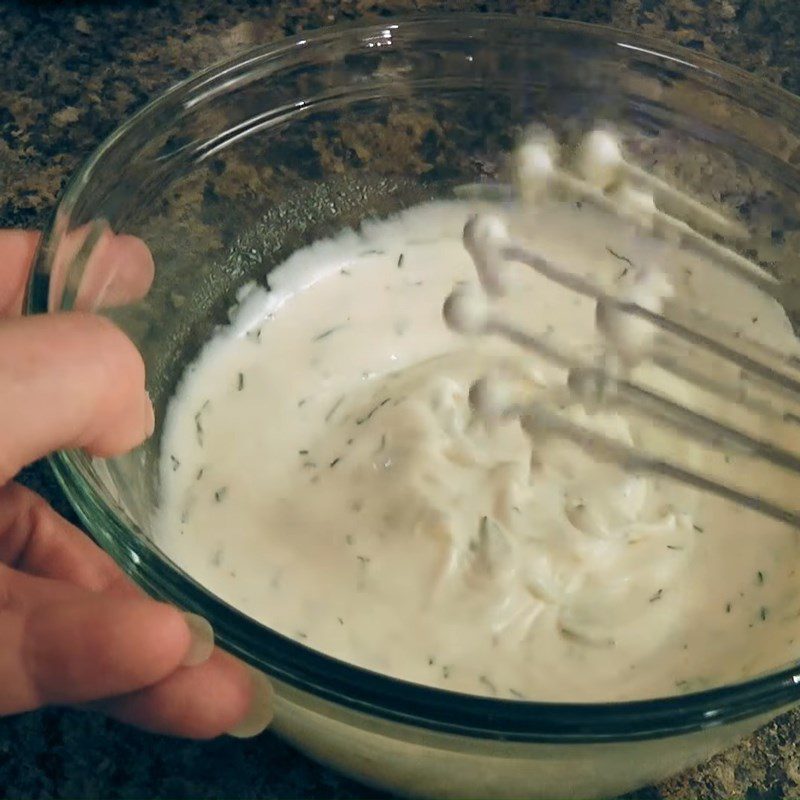 Step 2 Make salad dressing American apple salad (Waldorf salad)