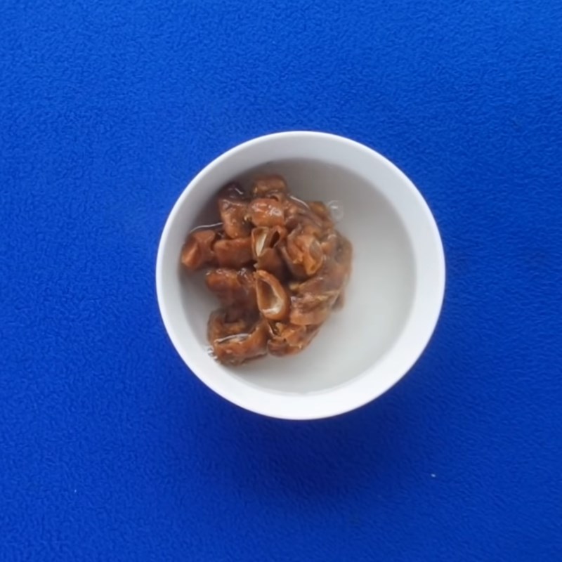 Step 5 Make Thai sauce Thai-style pig ears