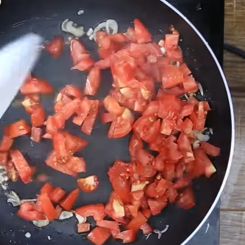 Step 3 Making minced meat sauce for rice paper rolls with minced pork