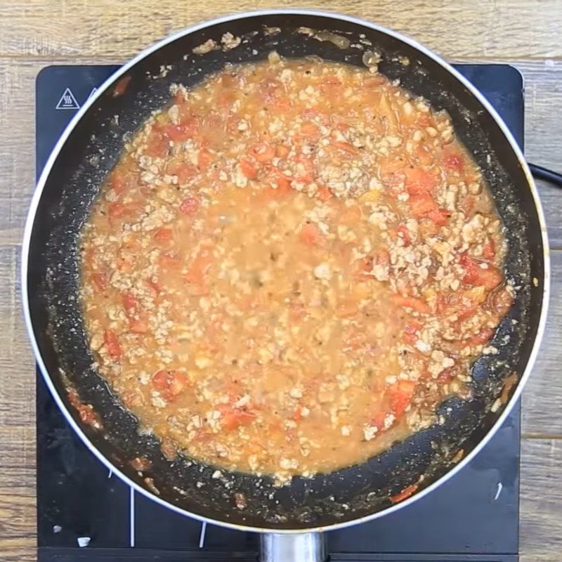 Step 3 Making minced meat sauce for rice paper rolls with minced pork