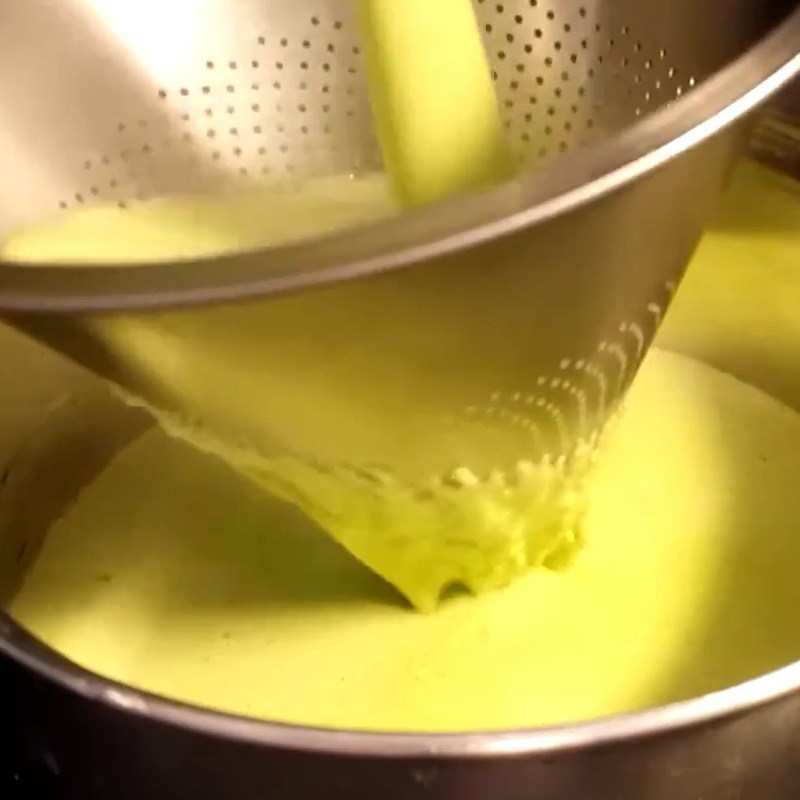 Step 3 Making Pea Cream Soup