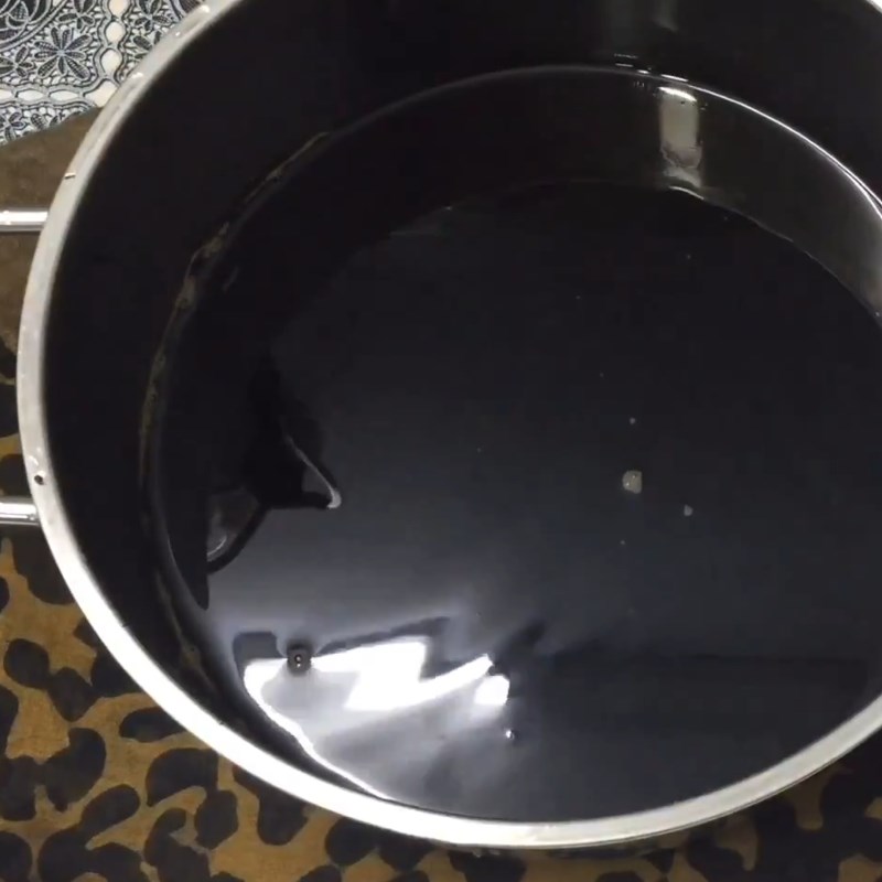 Step 3 Make jelly from grass jelly red bean milk