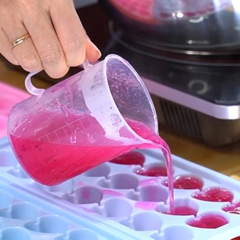 Step 4 Make red dragon fruit jelly Red dragon fruit milk tea