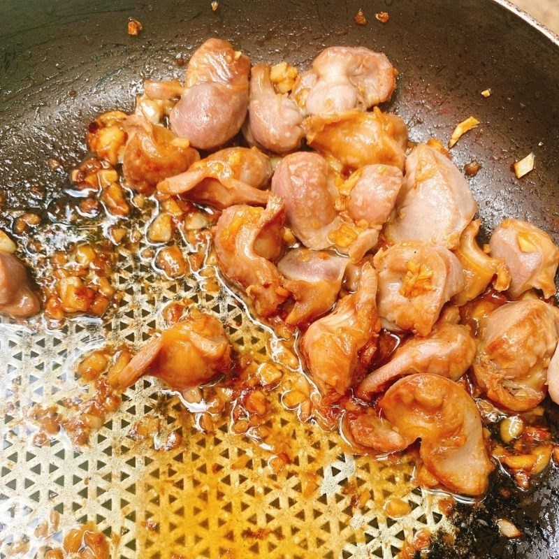 Step 3 Making Chicken Offal Sticky Rice Chicken Offal Sticky Rice