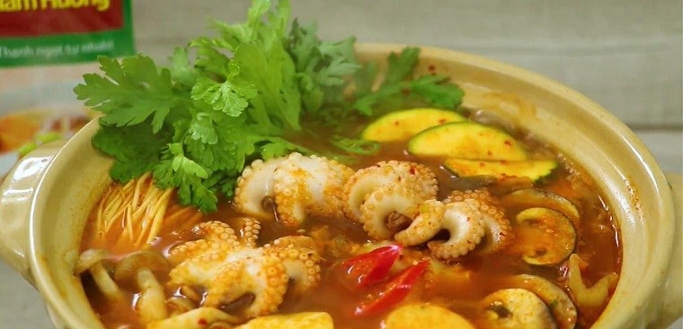Octopus hot pot with mushrooms