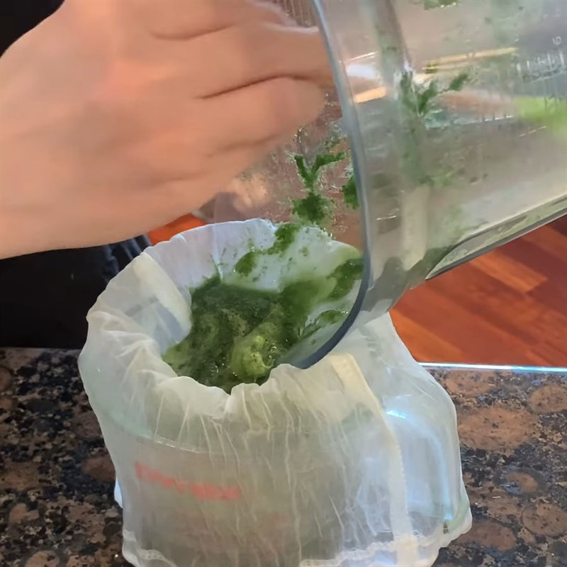 Step 2 Filter Pandan Juice Fresh Milk Pandan Jelly