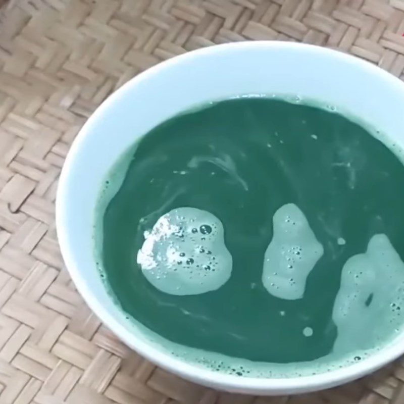 Step 2 Strain malabar spinach juice Malabar spinach juice