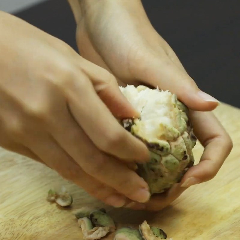 Step 1 Peel and filter the custard apple flesh for Custard Apple Smoothie