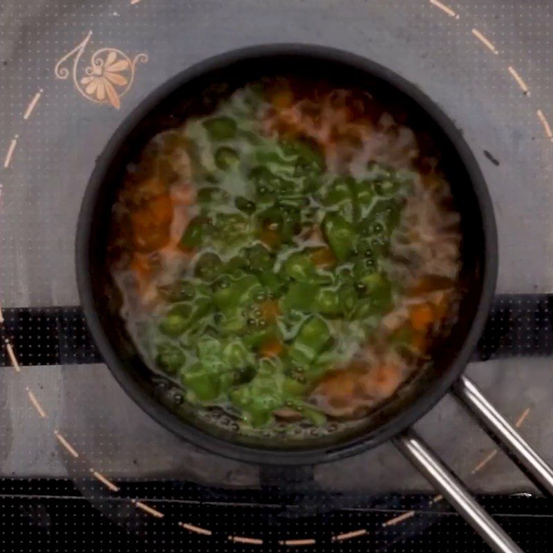 Step 3 Boil vegetables Oatmeal porridge with shrimp and vegetables