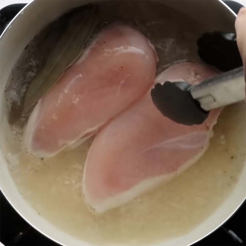 Step 2 Boil and shred the chicken breast for Chicken Bell Pepper Sandwich