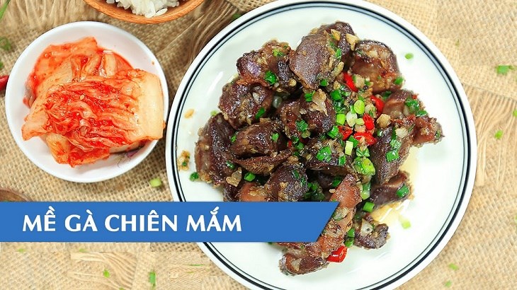 Fried chicken gizzards with fish sauce