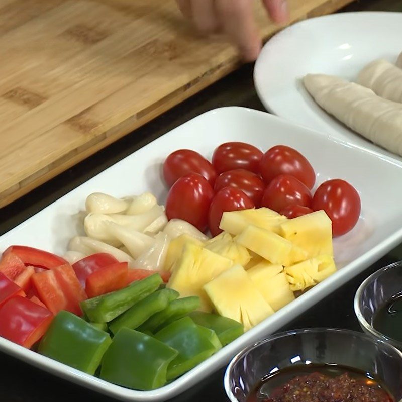 Step 1 Prepare the vegetables for Grilled Vegetable Noodles