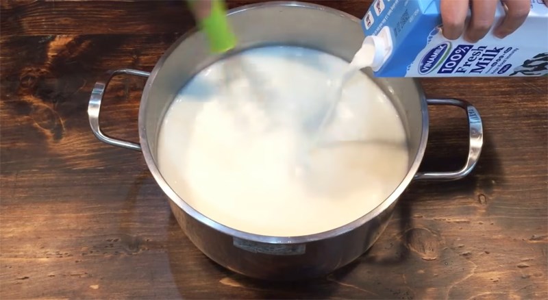Step 1 Heat fresh milk and condensed milk Reverse yogurt