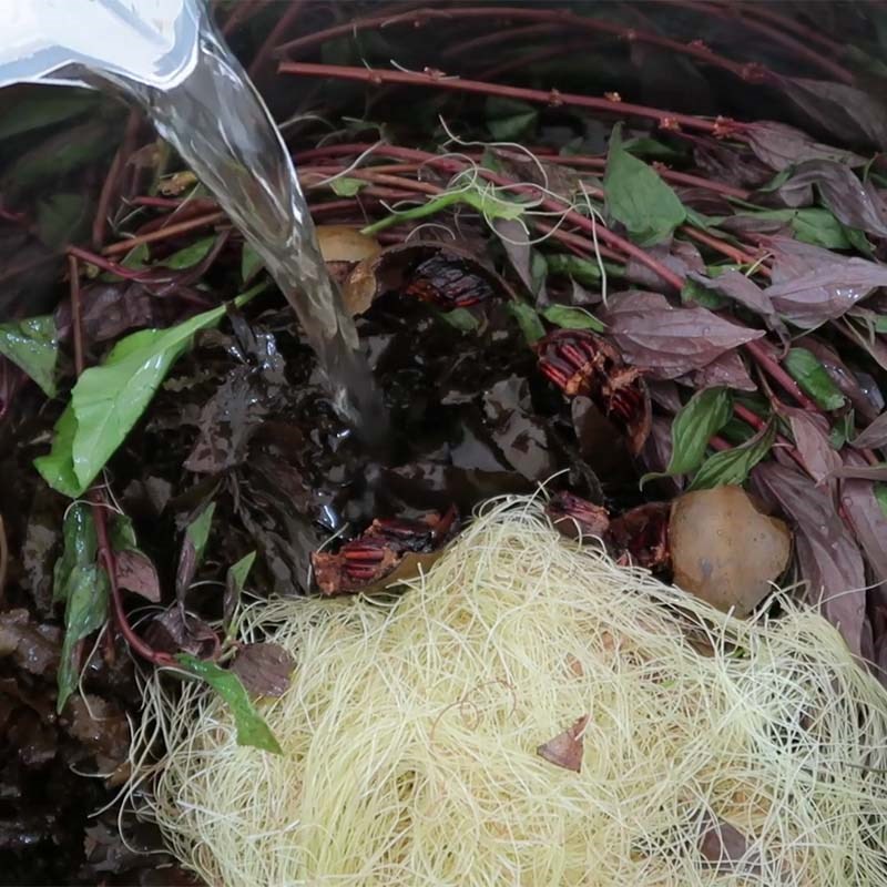 Step 2 Cook the Bundle of Refreshing Drink with Seaweed