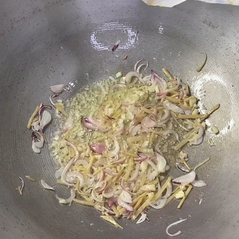 Step 3 Cooking curry Seafood curry