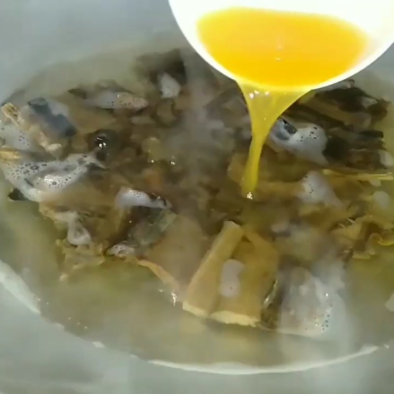 Step 3 Cooking the soup Dried stingray soup with water spinach
