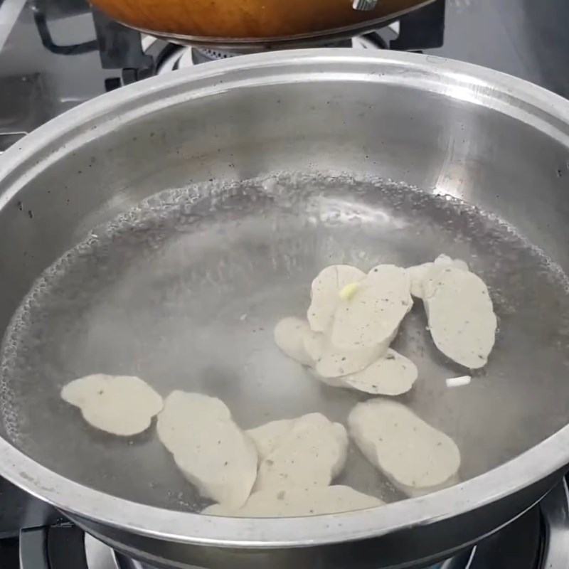 Step 2 Cook the soup Vegetarian Bitter Melon Soup with Tofu and Vegetarian Sausage
