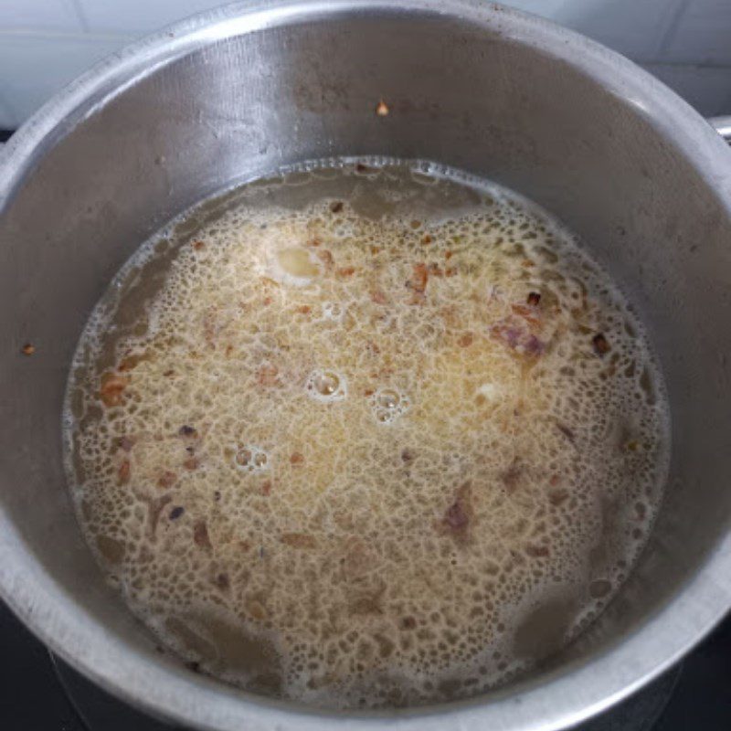 Step 2 Cooking fresh shrimp water spinach soup