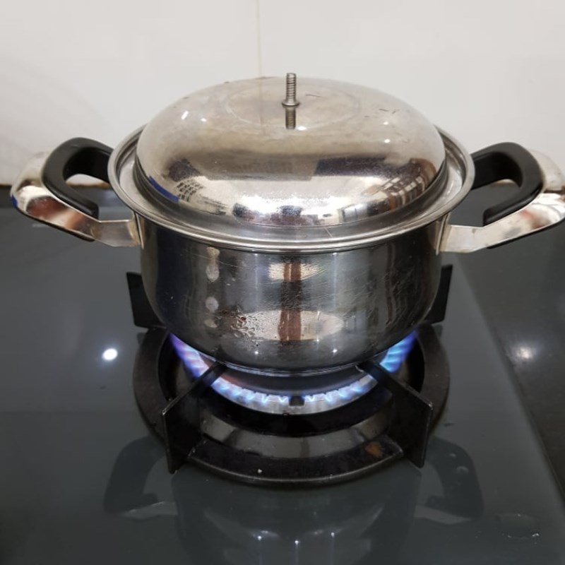 Step 3 Cooking the soup Fish and vegetable soup