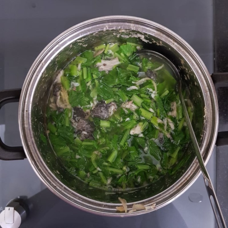 Step 3 Cooking the soup Fish and vegetable soup