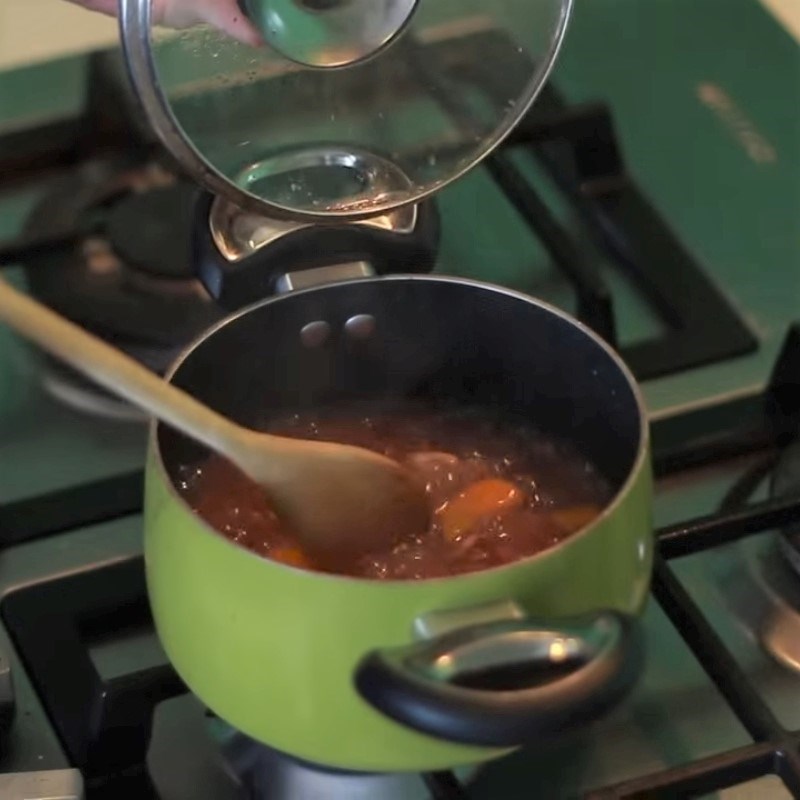 Step 2 Cook the brown rice porridge