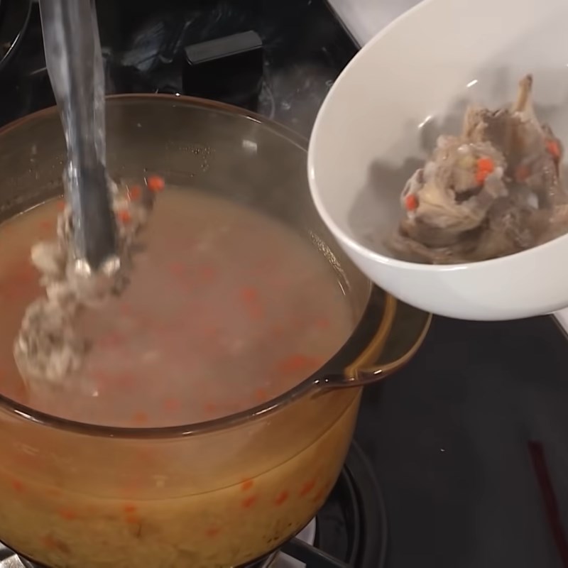 Step 4 Cooking Porridge Salmon peanut porridge