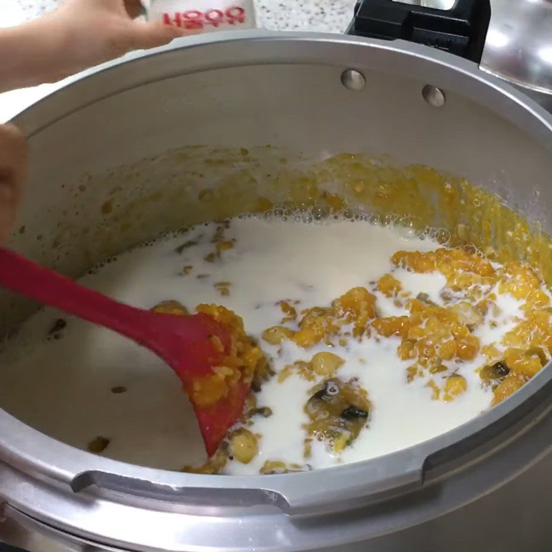 Step 2 Cook the Lotus Seed Pumpkin Porridge