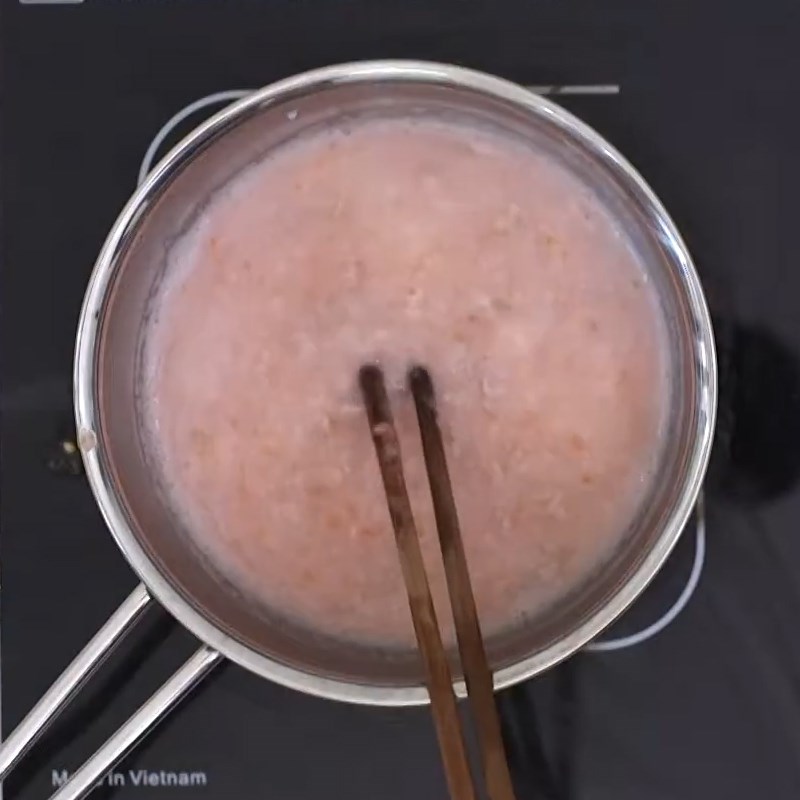 Step 4 Cook porridge with meat, radish, and blended tomatoes White radish porridge
