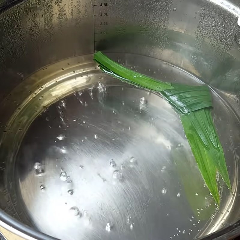 Step 2 Cook green rice pudding Green rice yogurt