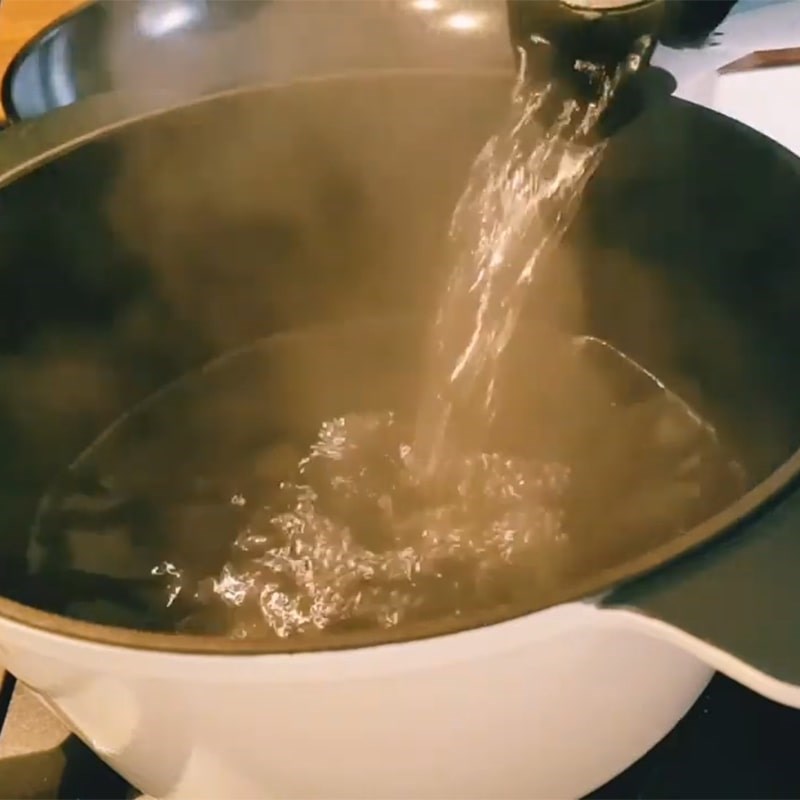 Step 5 Cooking Taro Pudding with Mung Beans Taro Mung Bean Pudding