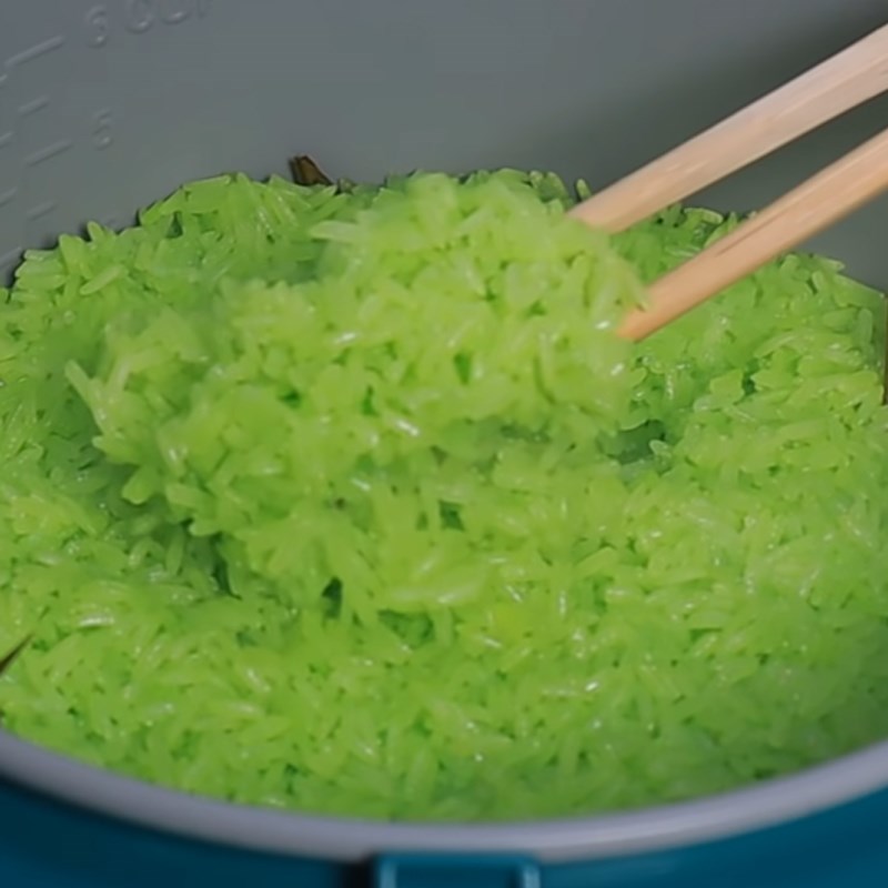 Step 3 Cook rice Pandan leaf rice