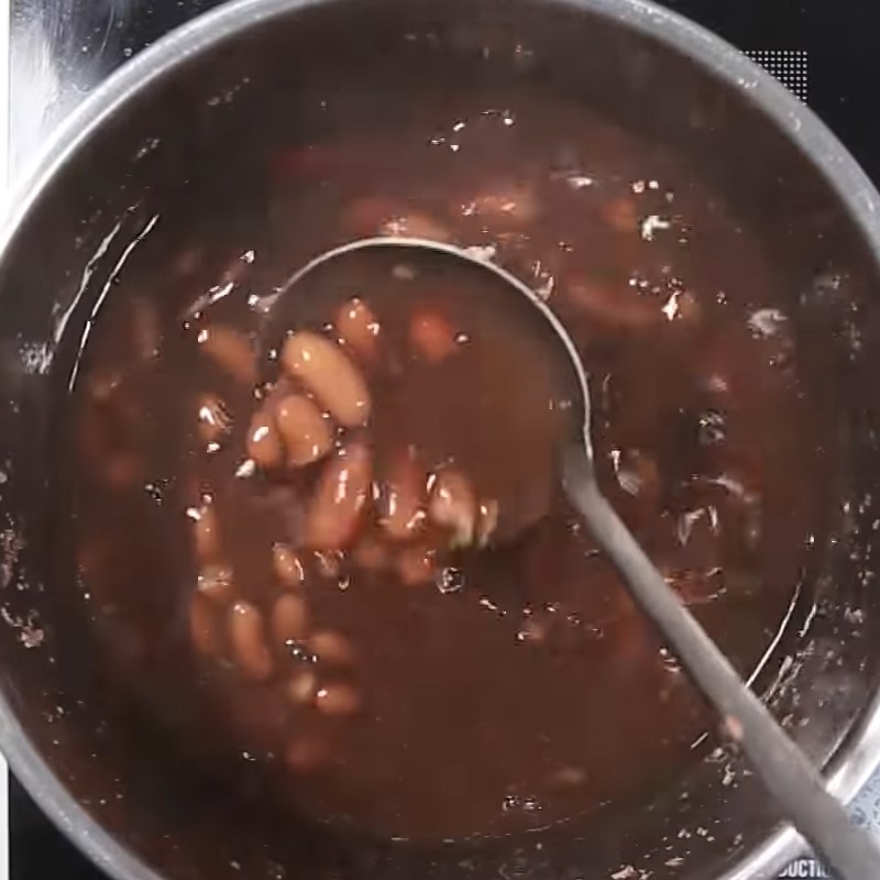 Step 2 Cooking the red bean mixture Red bean yogurt