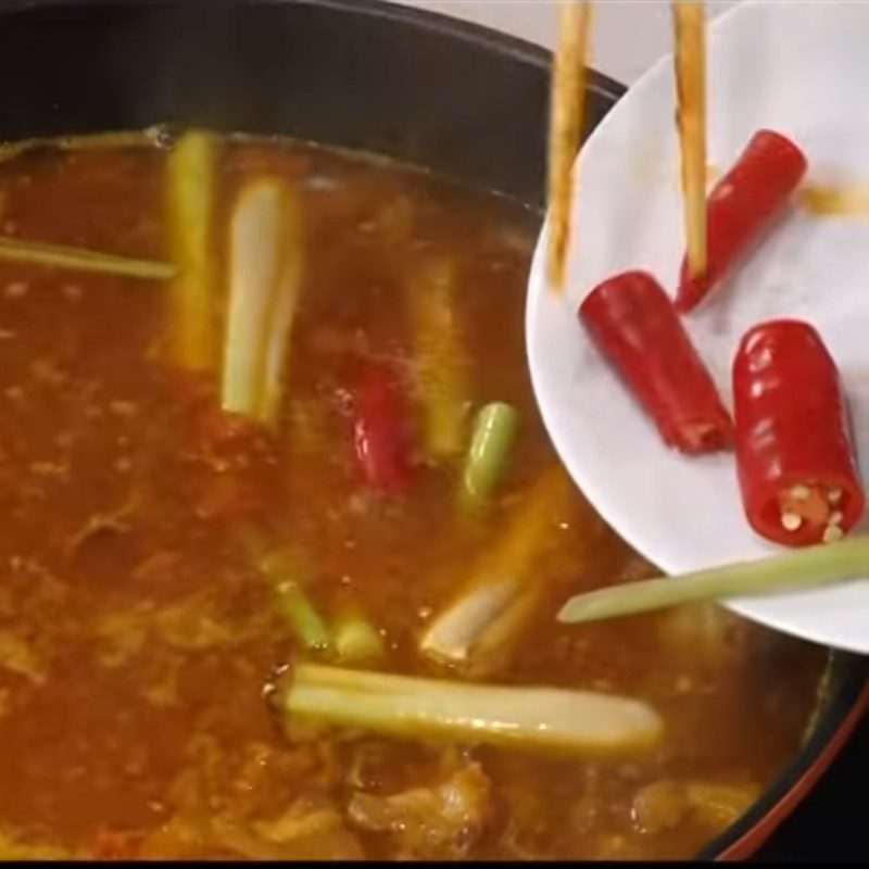 Step 4 Cooking Hotpot Beef Satay