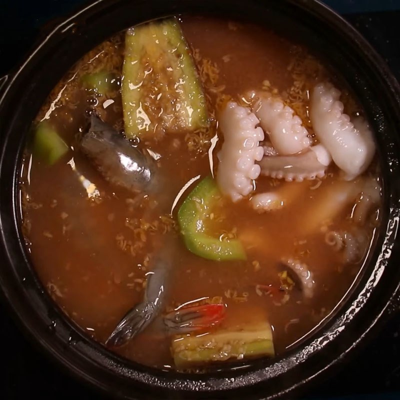 Step 5 Cooking hotpot Shrimp paste hotpot
