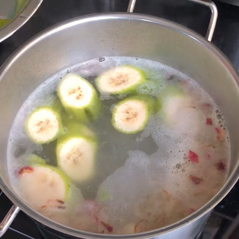 Step 3 Cooking sour soup with basa fish