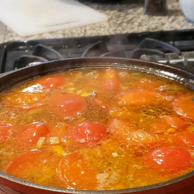 Step 4 Prepare the broth Beef noodle with tomatoes