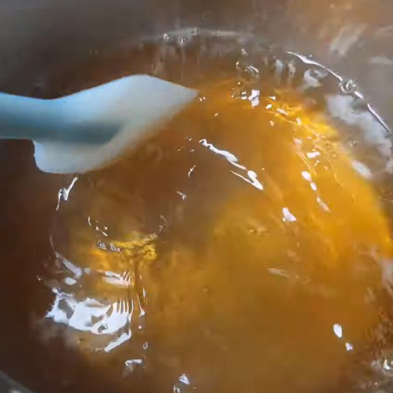 Step 3 Cook red apple sugar water herbal tea