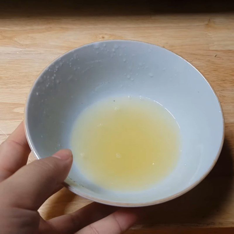 Step 2 Cook ginger sugar water herbal tea