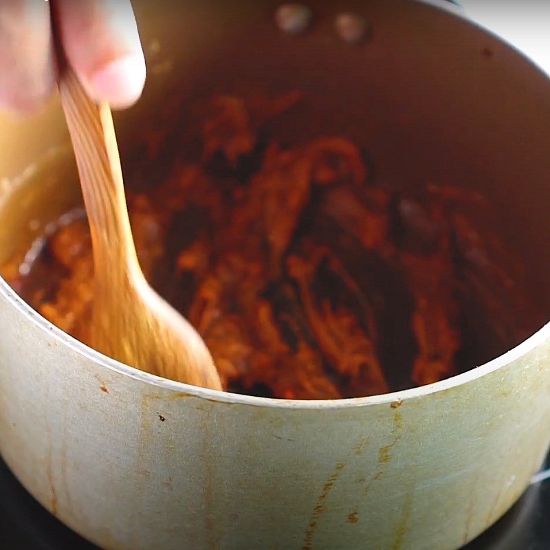 Step 2 Cook the peanut butter sauce Udon noodles with peanut butter sauce