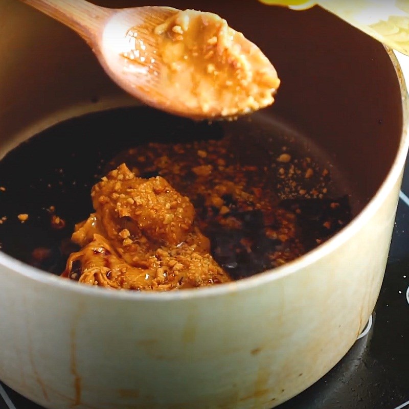 Step 2 Cook the peanut butter sauce Udon noodles with peanut butter sauce
