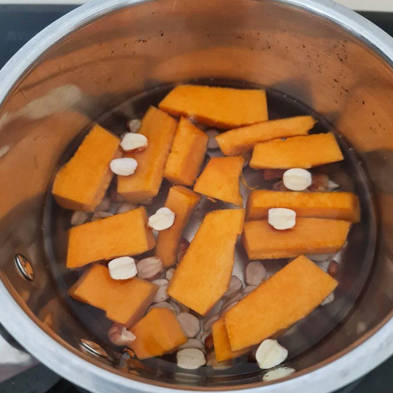 Step 2 Cook pumpkin seed milk Pumpkin seed milk