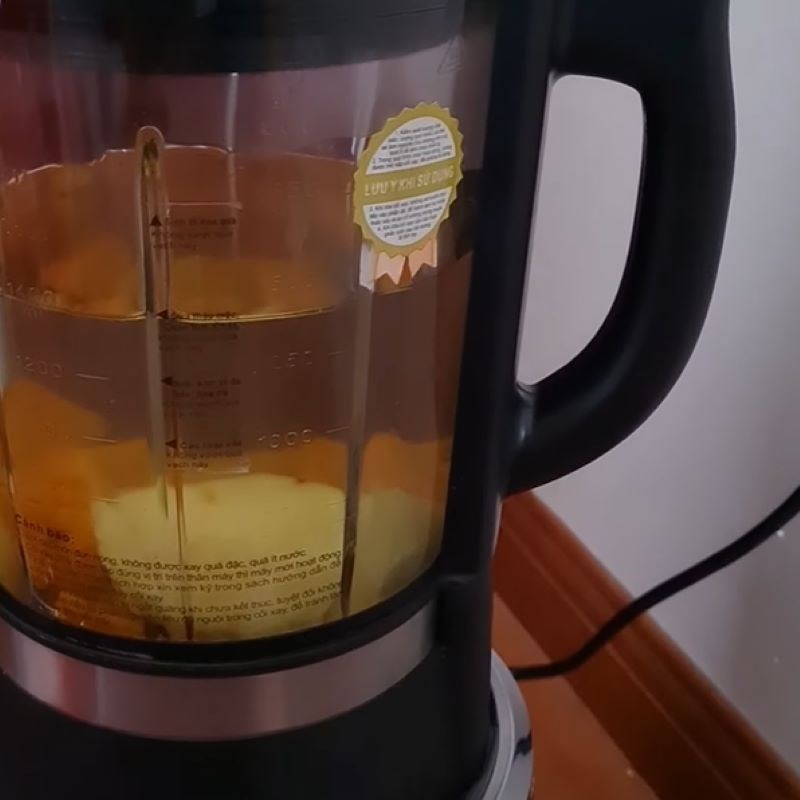 Step 3 Cook the sweet potato and pumpkin milk for Sweet Potato and Pumpkin Milk