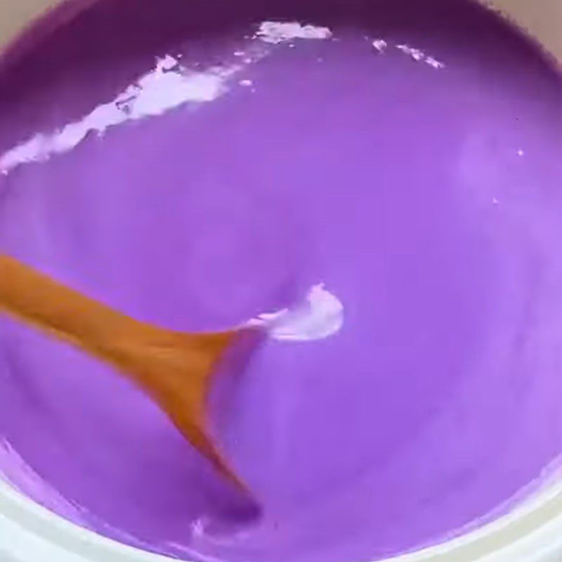 Step 3 Cook the pudding jelly Taro pudding from fresh taro