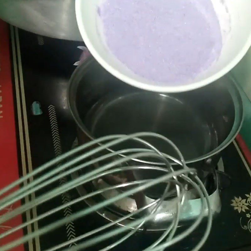Step 2 Cook the pudding jelly Taro pudding from taro pudding powder